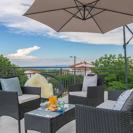 Premium 100M2 Sea View Apartment Ližnjan Exteriör bild