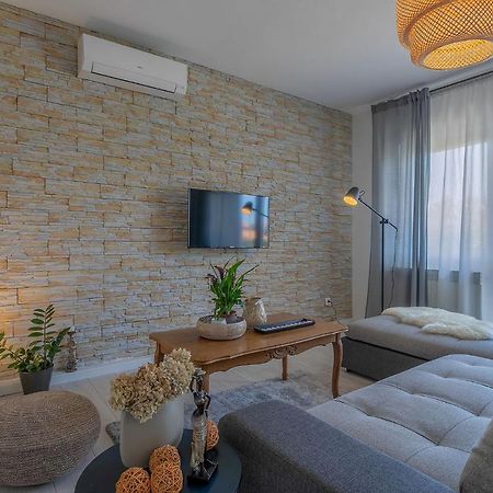 Premium 100M2 Sea View Apartment Ližnjan Exteriör bild