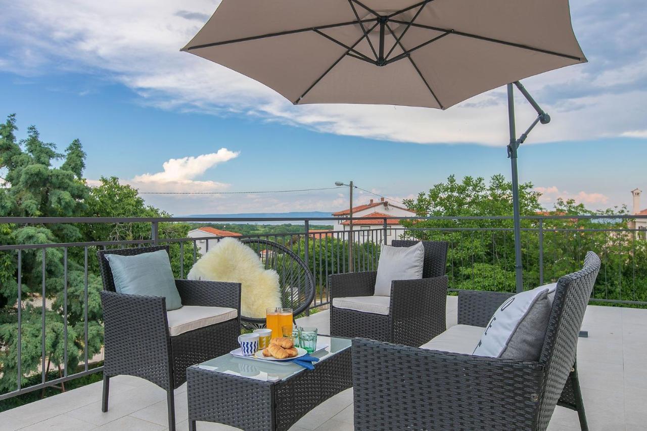 Premium 100M2 Sea View Apartment Ližnjan Exteriör bild