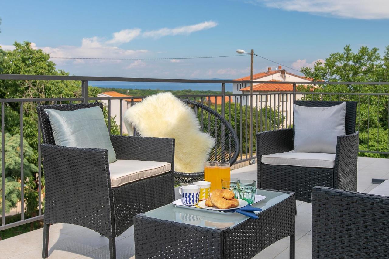 Premium 100M2 Sea View Apartment Ližnjan Exteriör bild